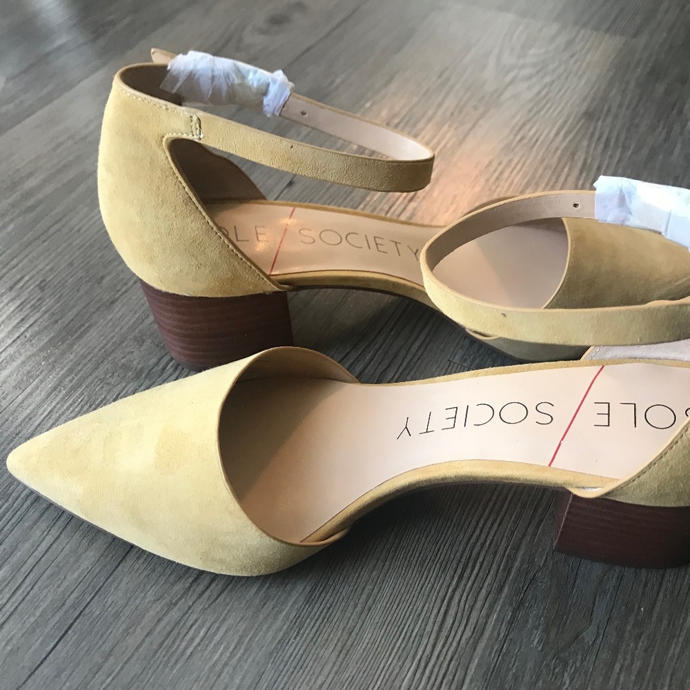 Sole Society Katarina Suede Pump